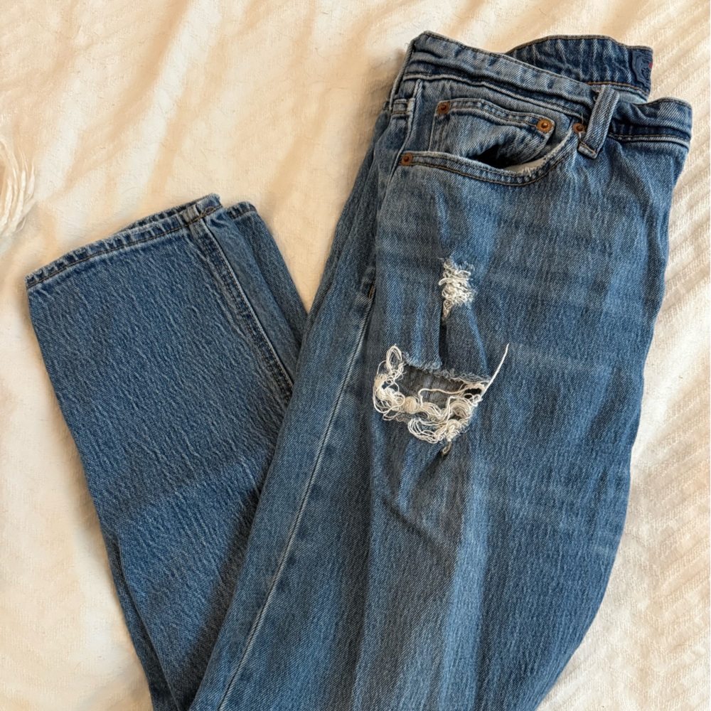 Distressed Blue Boyfriend Jeans